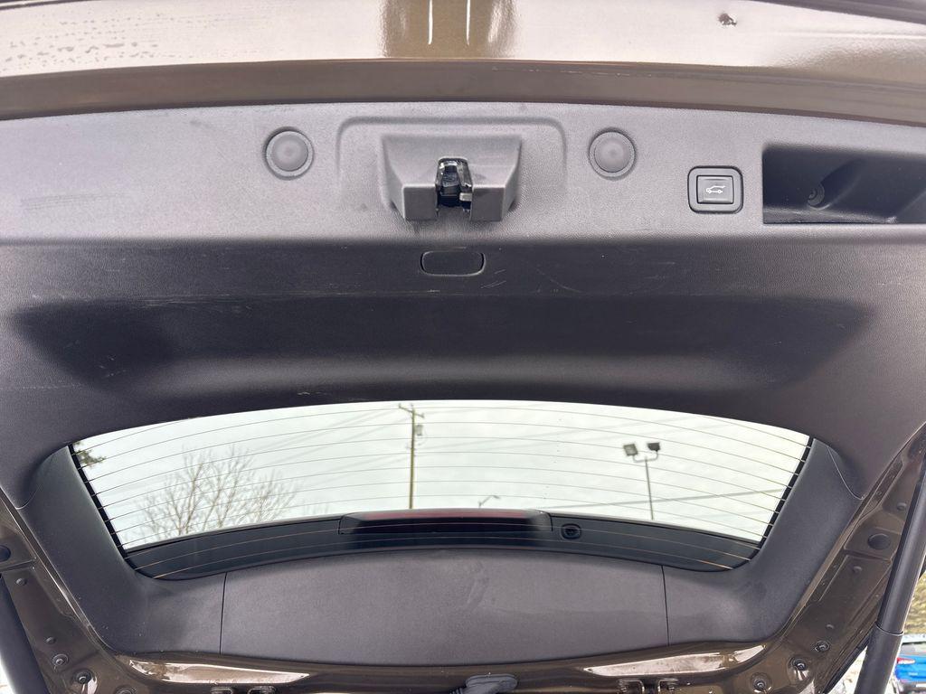 used 2024 Chevrolet Equinox car, priced at $25,580