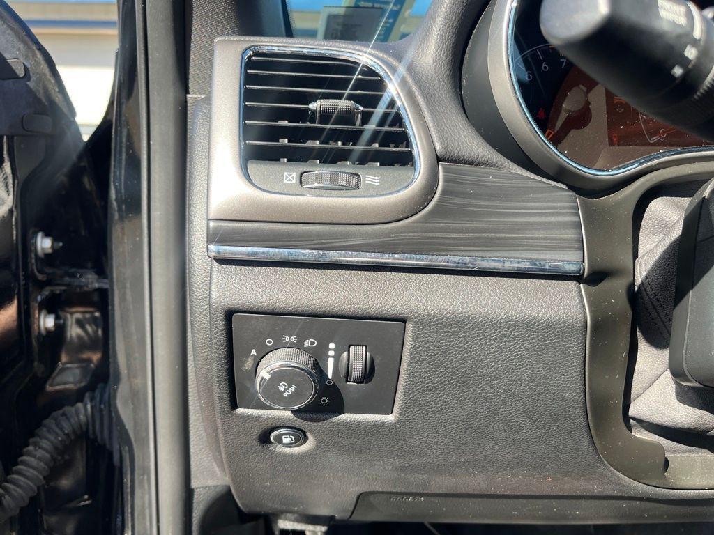 used 2020 Jeep Grand Cherokee car, priced at $20,676