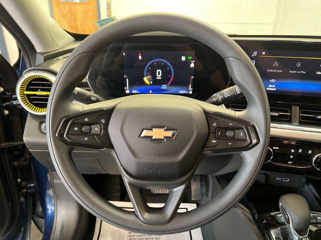 used 2024 Chevrolet Trax car, priced at $21,989
