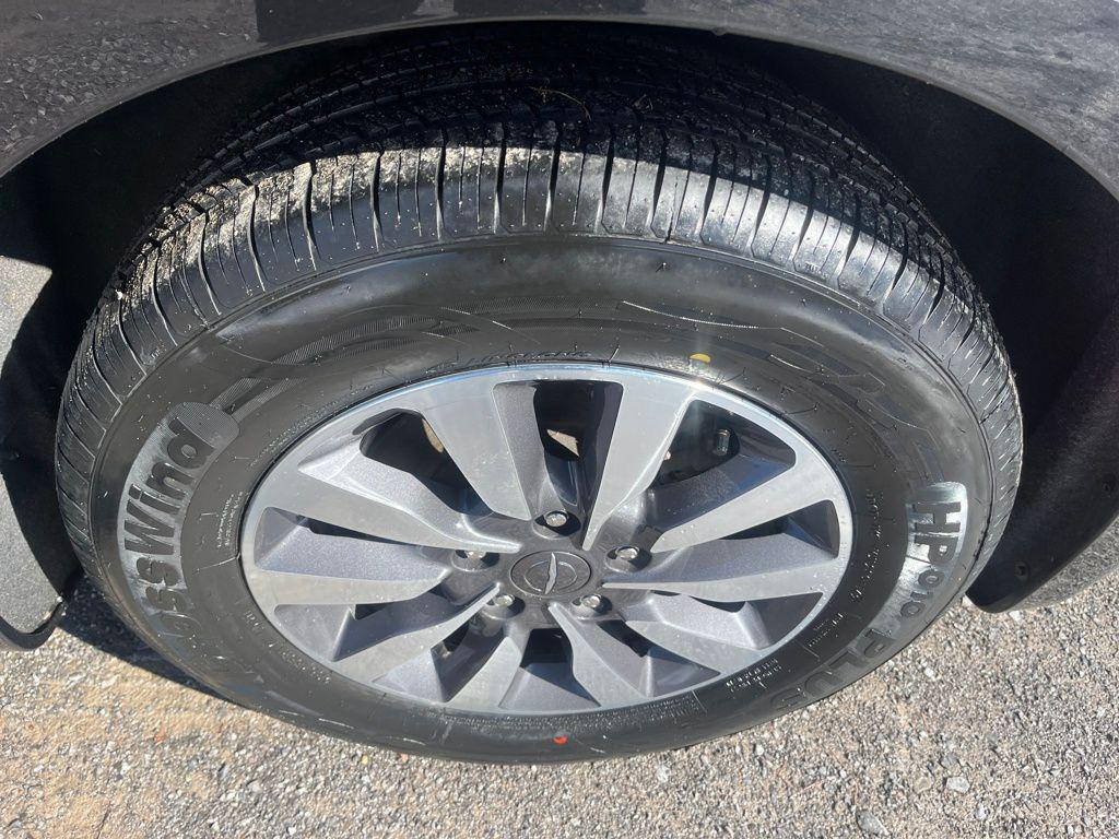 used 2024 Chrysler Pacifica Hybrid car, priced at $25,997