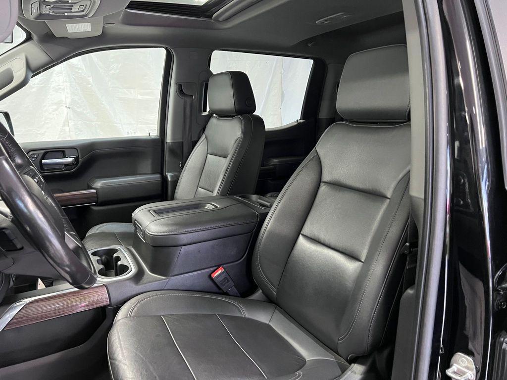 used 2021 Chevrolet Silverado 1500 car, priced at $36,136