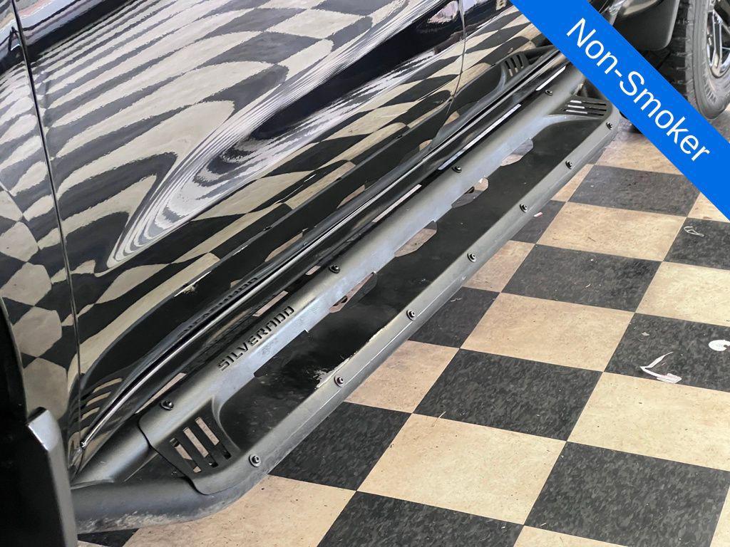 used 2021 Chevrolet Silverado 1500 car, priced at $36,136