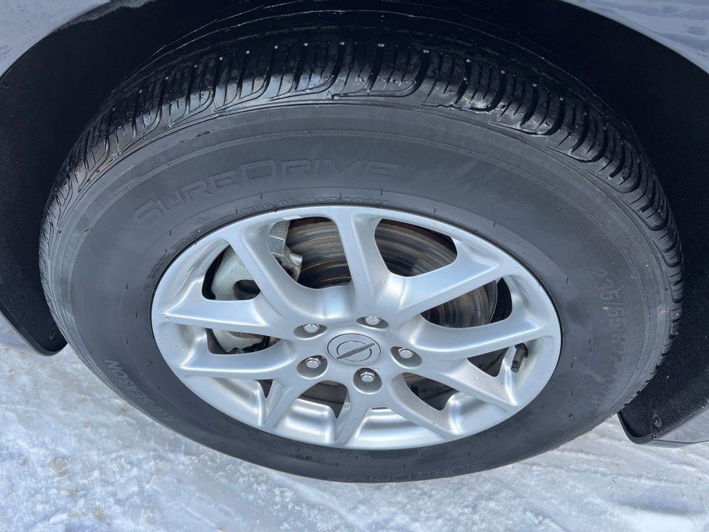 used 2023 Chrysler Pacifica car, priced at $24,998