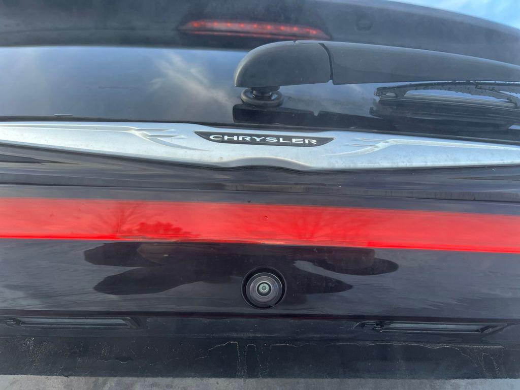 used 2023 Chrysler Pacifica car, priced at $24,998