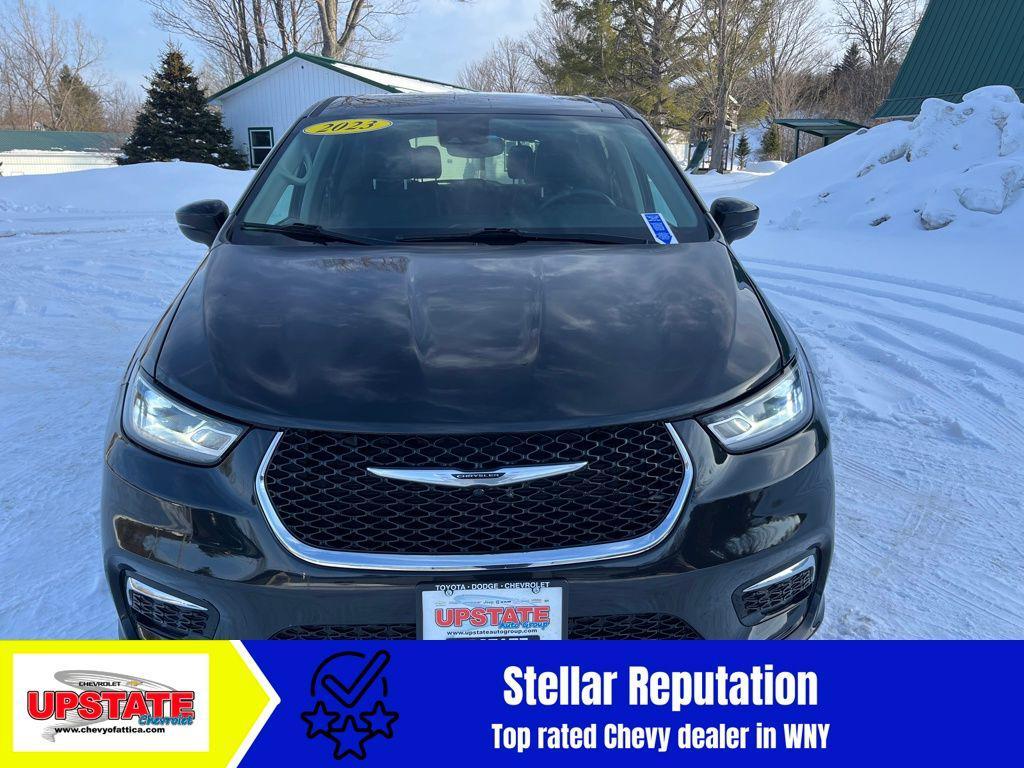 used 2023 Chrysler Pacifica car, priced at $24,998