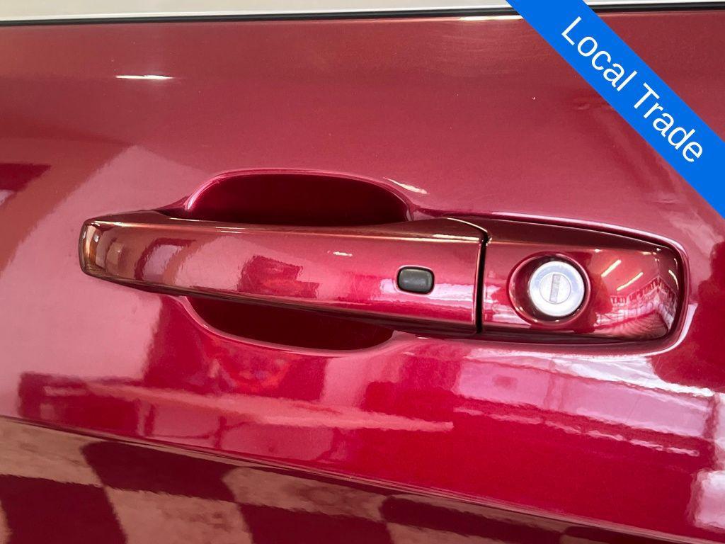 used 2020 Jeep Grand Cherokee car, priced at $21,989