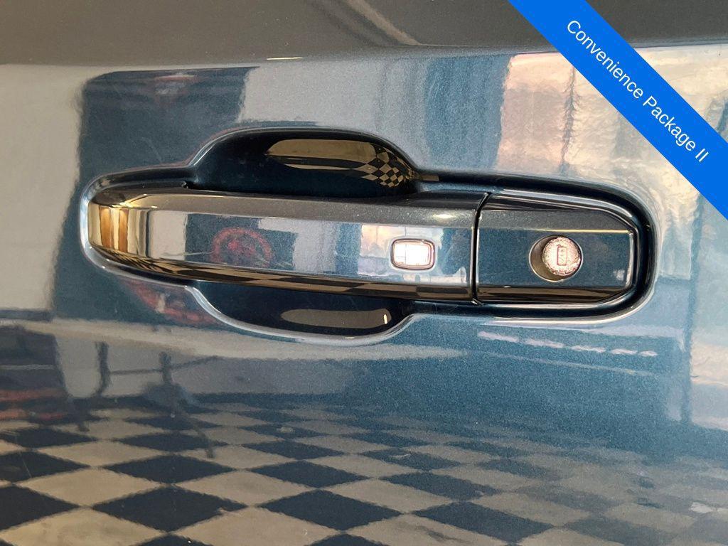 used 2021 Chevrolet Silverado 1500 car, priced at $33,989