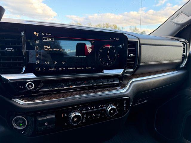 used 2023 GMC Sierra 1500 car, priced at $38,074