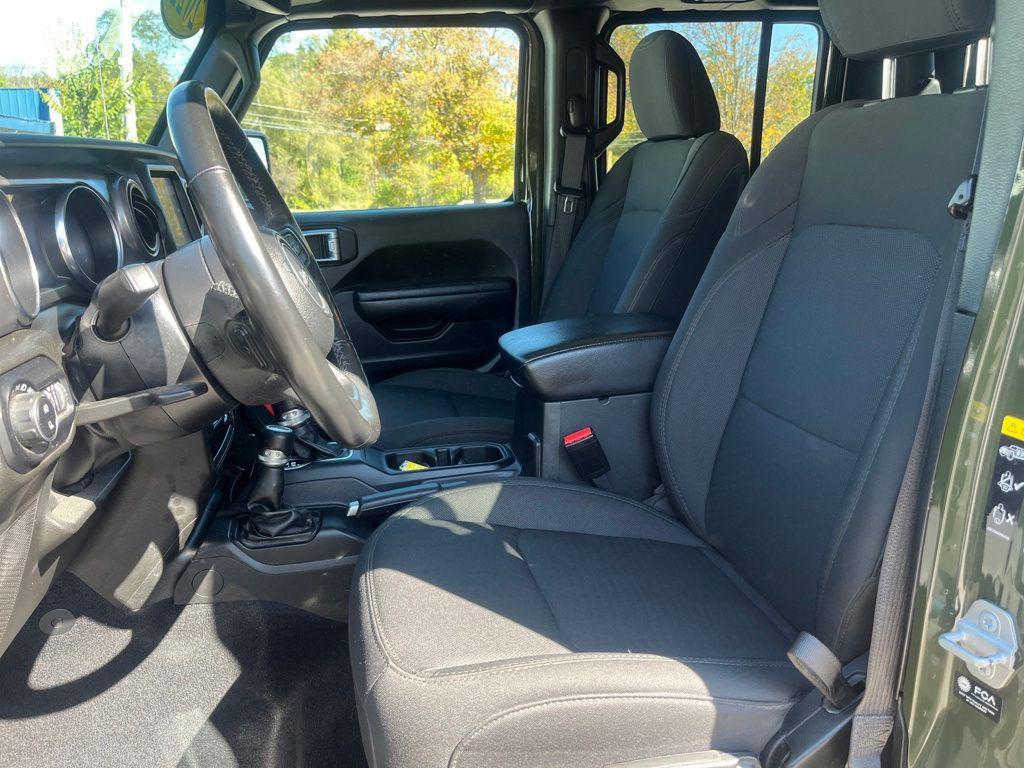 used 2022 Jeep Gladiator car, priced at $30,476