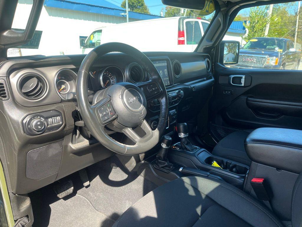 used 2022 Jeep Gladiator car, priced at $30,476