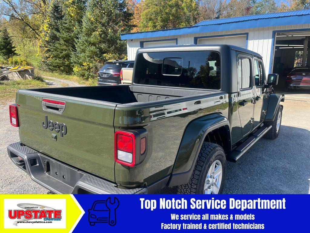 used 2022 Jeep Gladiator car, priced at $30,476