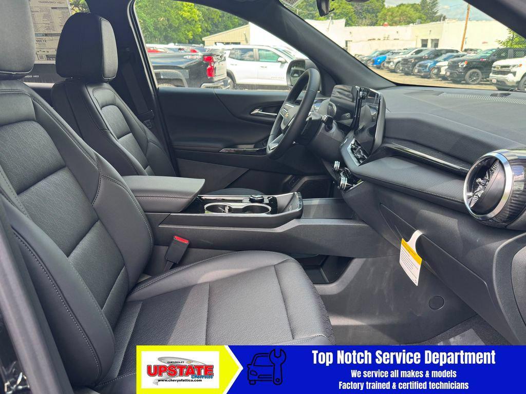 new 2026 Chevrolet Equinox car, priced at $35,670