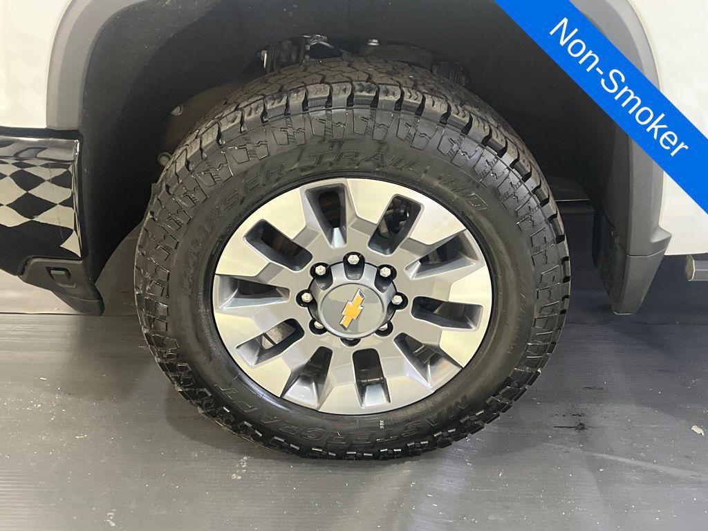 used 2024 Chevrolet Silverado 2500 car, priced at $53,989