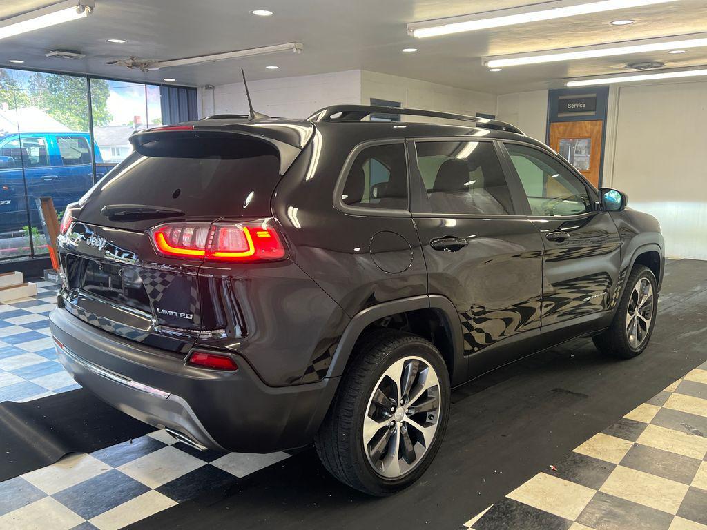 used 2022 Jeep Cherokee car, priced at $26,989
