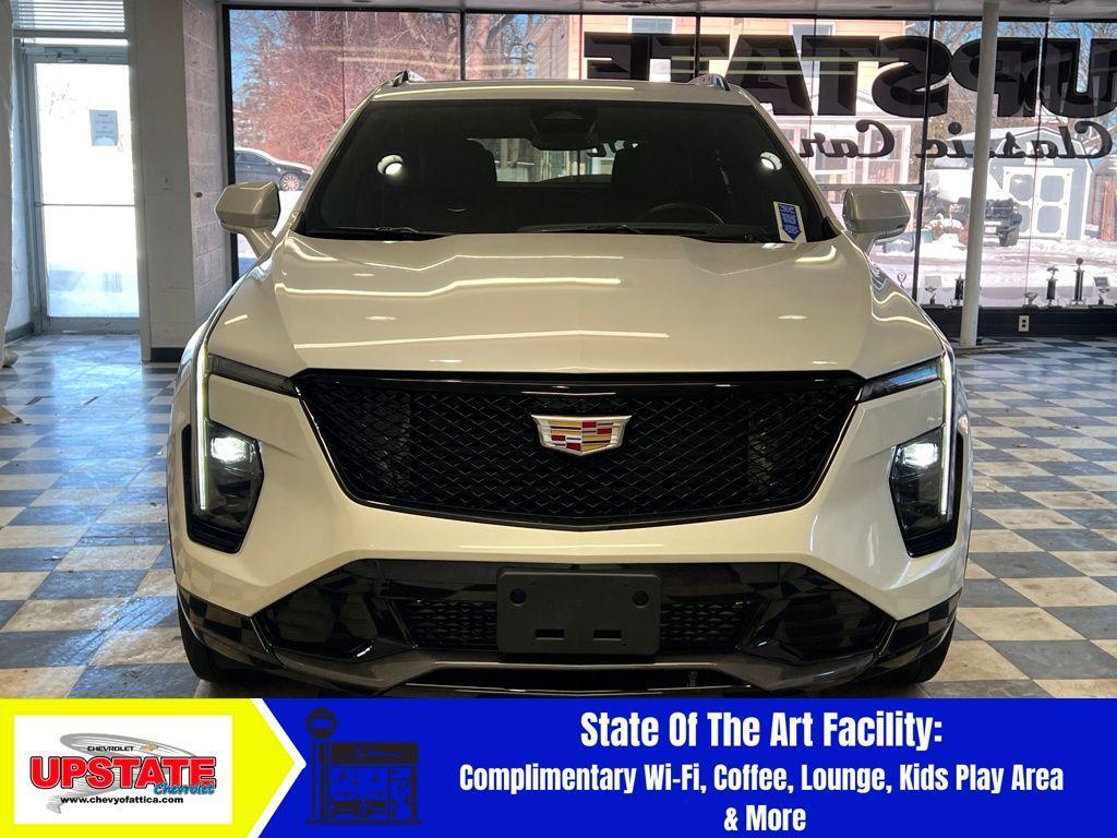 used 2024 Cadillac XT4 car, priced at $39,314
