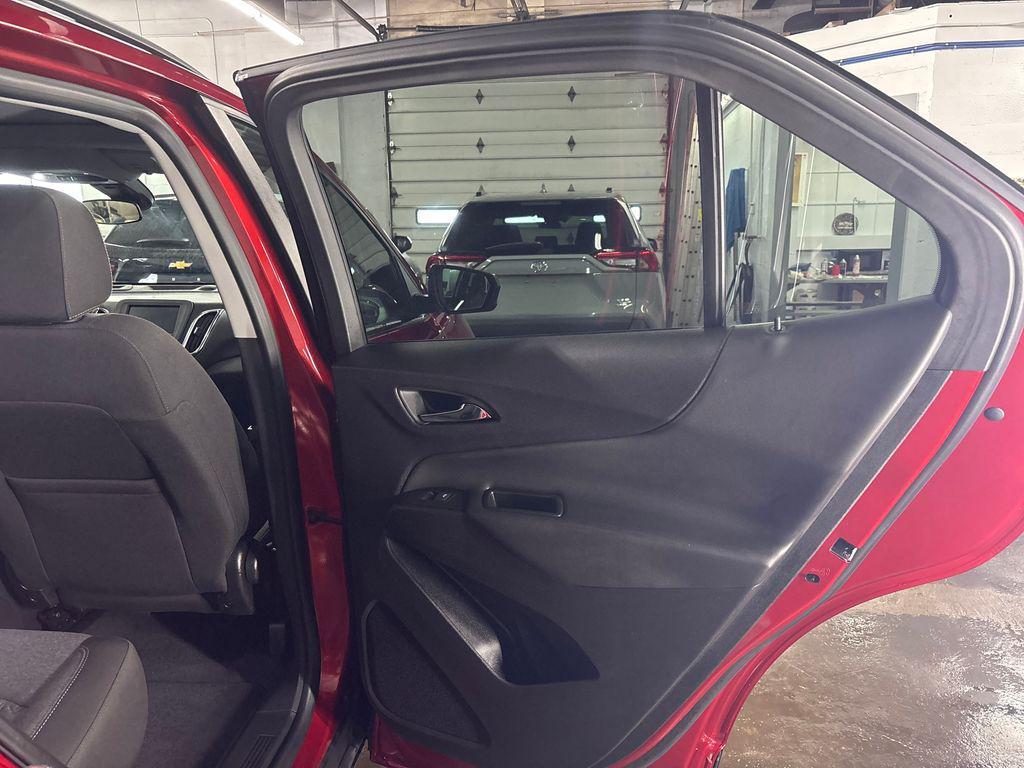 used 2024 Chevrolet Equinox car, priced at $27,589