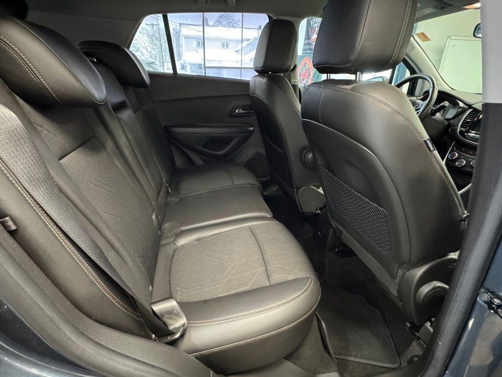 used 2022 Chevrolet Trax car, priced at $18,316