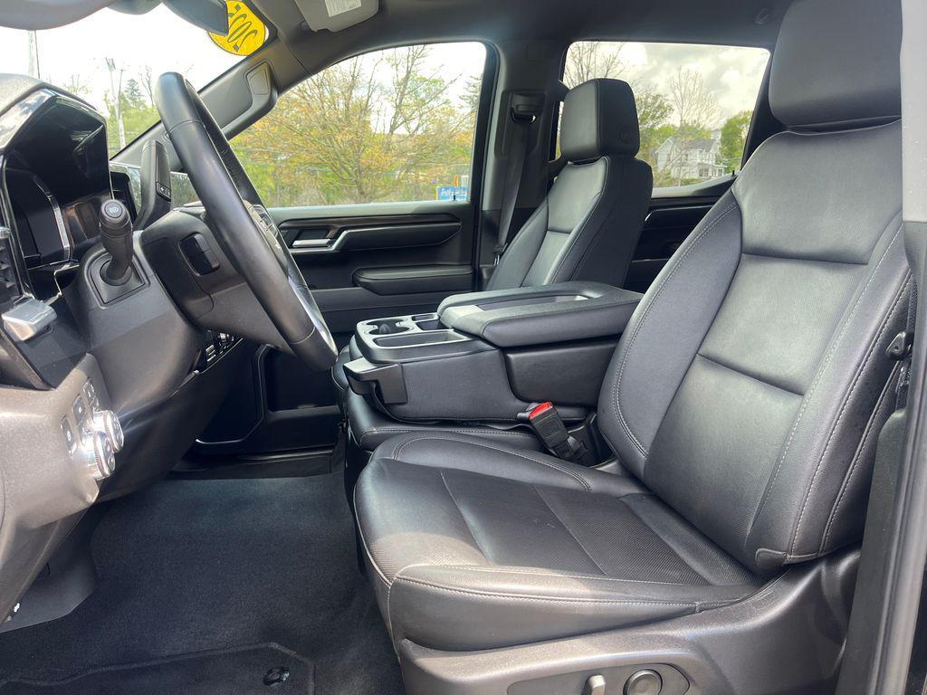 used 2025 GMC Sierra 1500 car, priced at $45,987