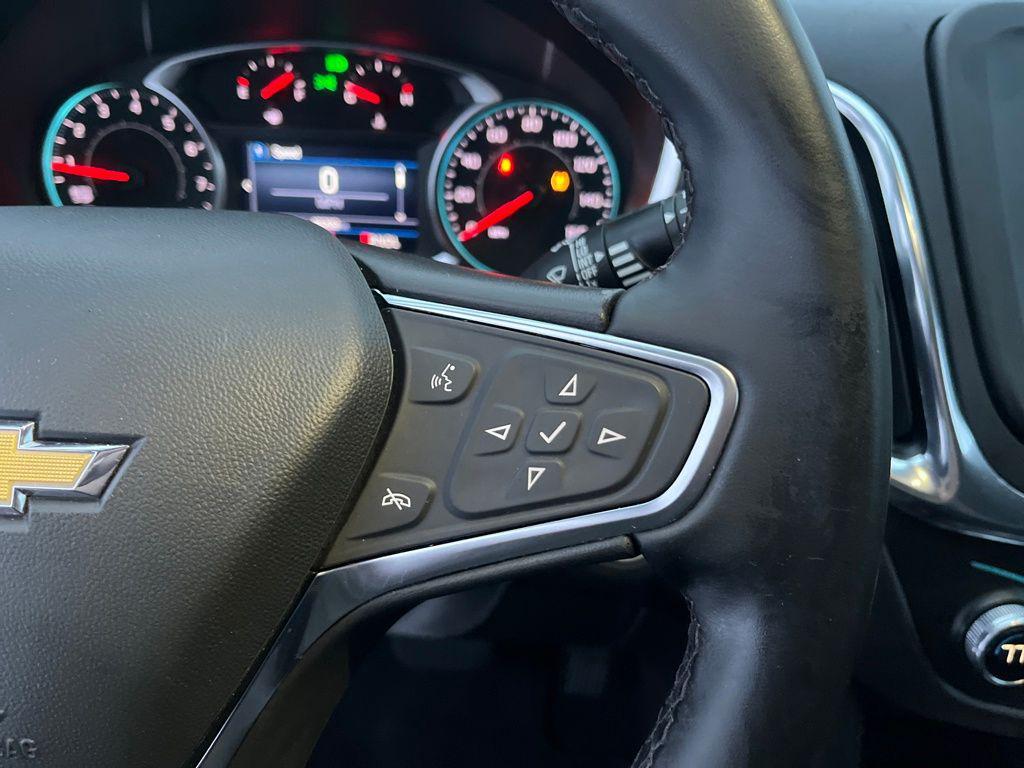 used 2024 Chevrolet Equinox car, priced at $21,987