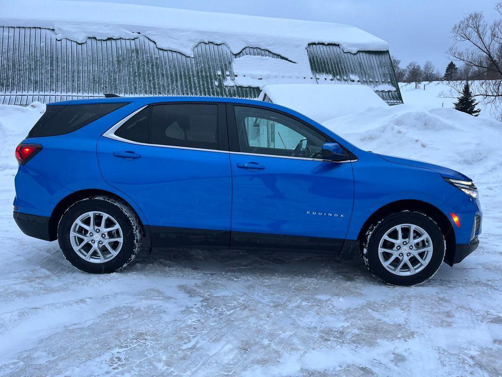 used 2024 Chevrolet Equinox car, priced at $21,987