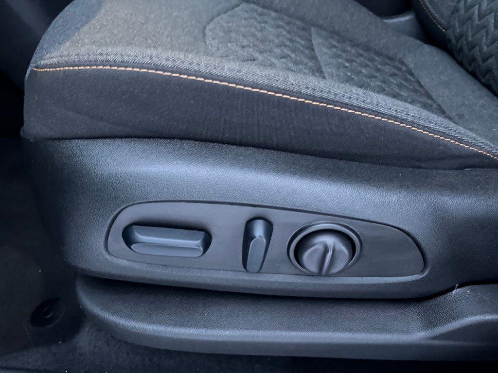 used 2024 Chevrolet Equinox car, priced at $21,987