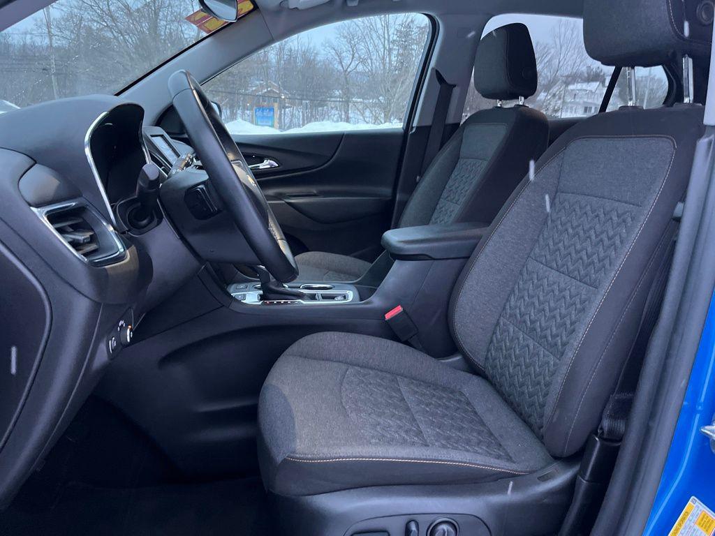 used 2024 Chevrolet Equinox car, priced at $21,987