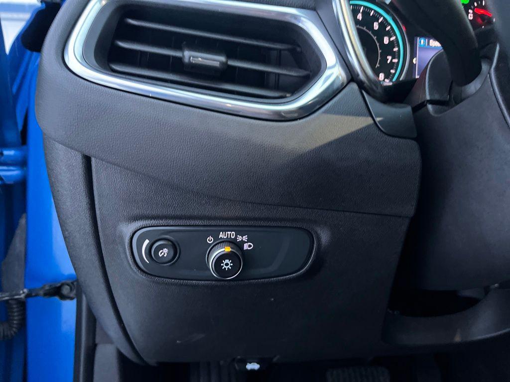 used 2024 Chevrolet Equinox car, priced at $21,987