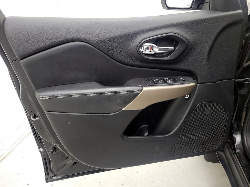 used 2017 Jeep Cherokee car, priced at $15,998