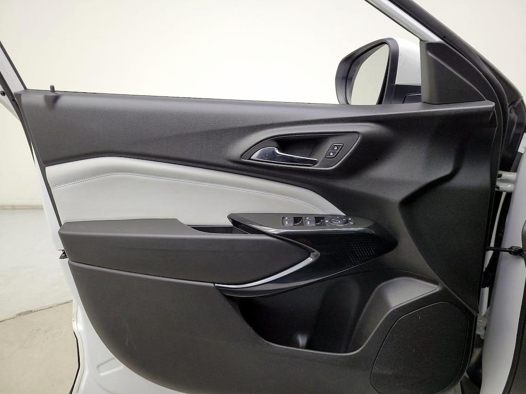 used 2024 Chevrolet Trax car, priced at $21,998