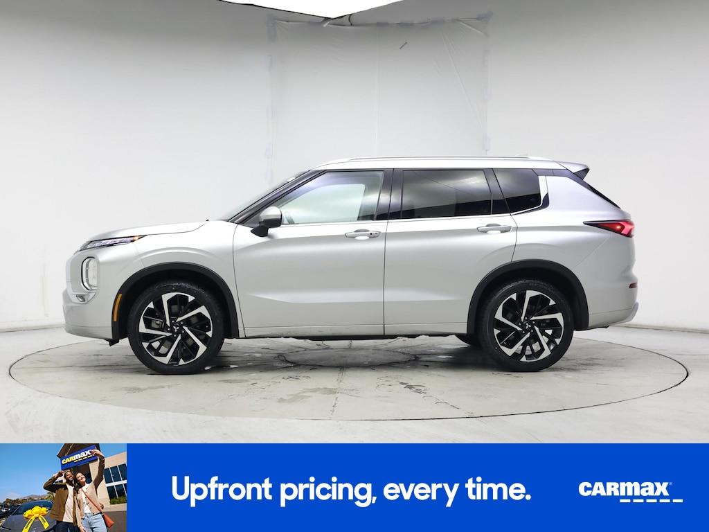 used 2024 Mitsubishi Outlander car, priced at $25,998