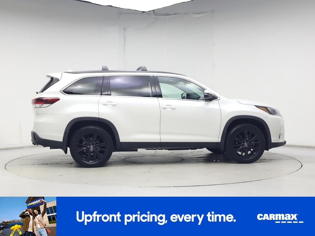used 2019 Toyota Highlander car, priced at $27,998