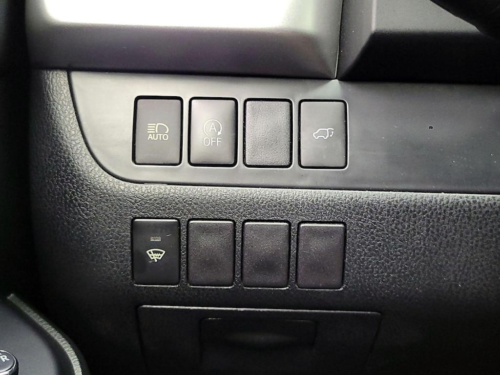 used 2019 Toyota Highlander car, priced at $27,998