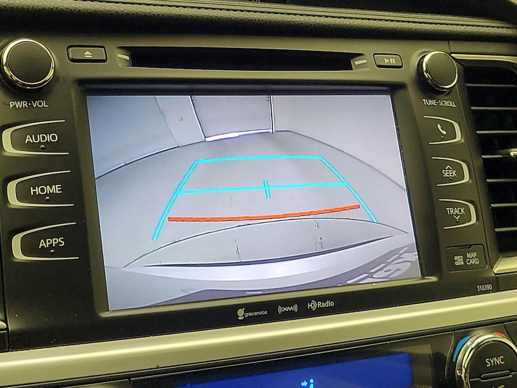 used 2019 Toyota Highlander car, priced at $27,998