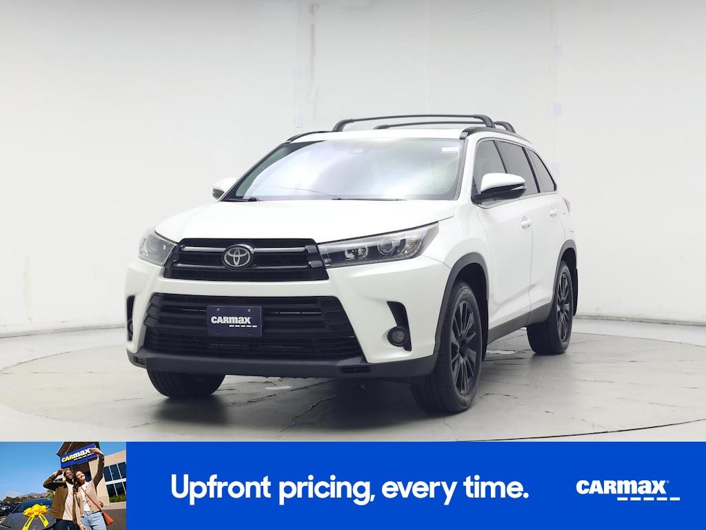 used 2019 Toyota Highlander car, priced at $27,998
