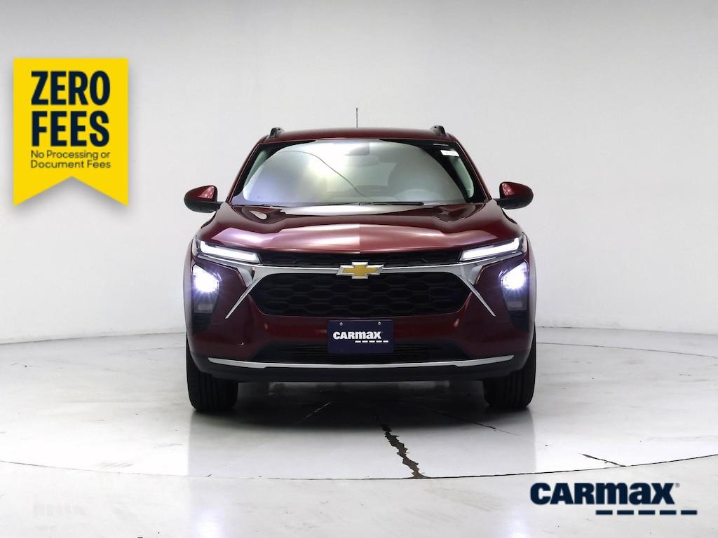 used 2025 Chevrolet Trax car, priced at $20,998