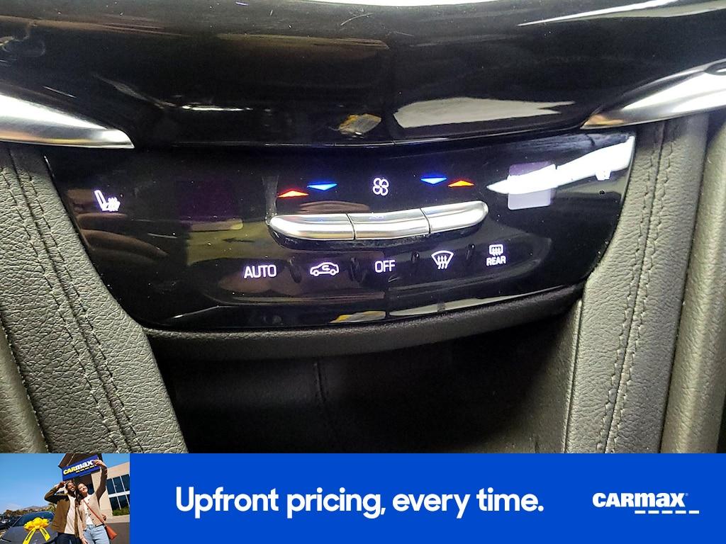 used 2020 Cadillac XT6 car, priced at $27,998