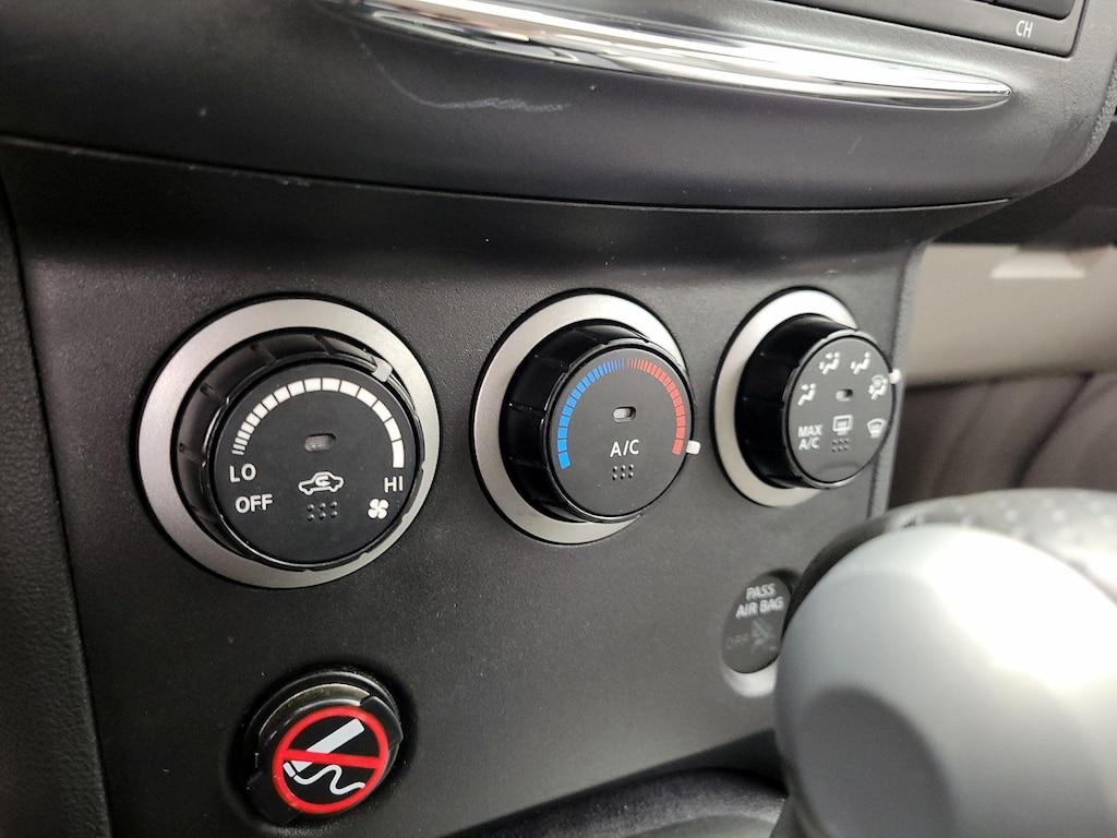 used 2014 Nissan Rogue Select car, priced at $12,599