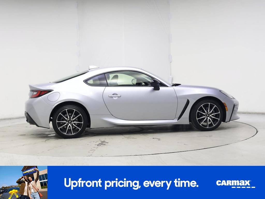 used 2023 Toyota GR86 car, priced at $30,998