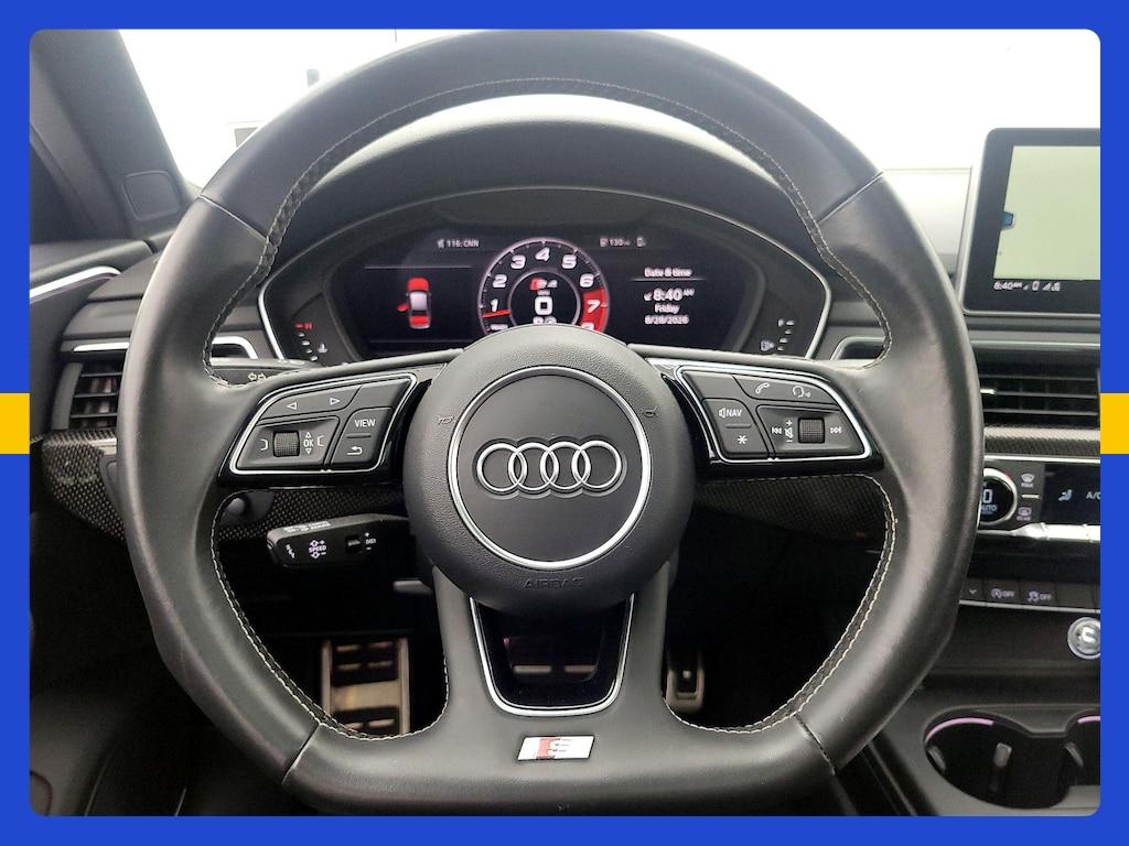 Audi S4 view 12