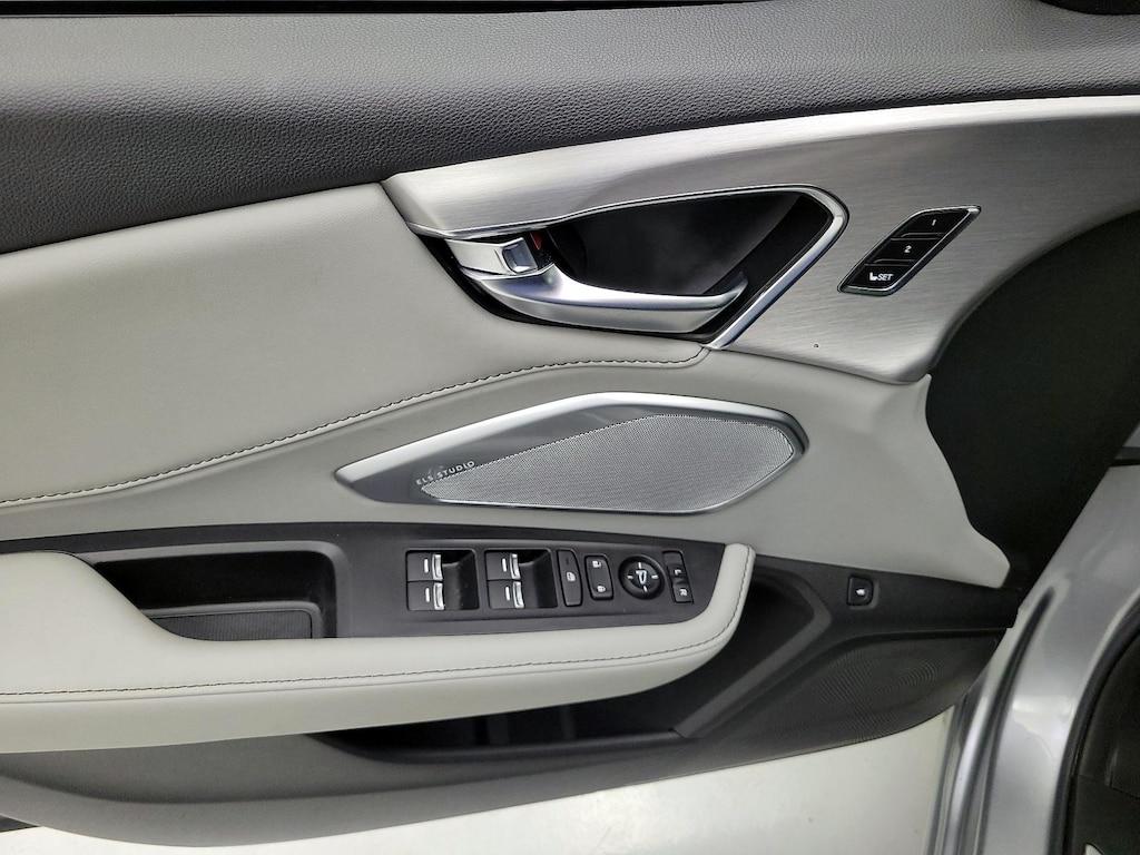 used 2023 Acura RDX car, priced at $37,998