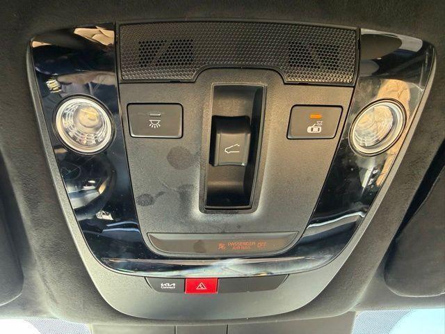 used 2024 Kia Sorento car, priced at $34,499