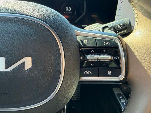 used 2024 Kia Sorento car, priced at $34,499