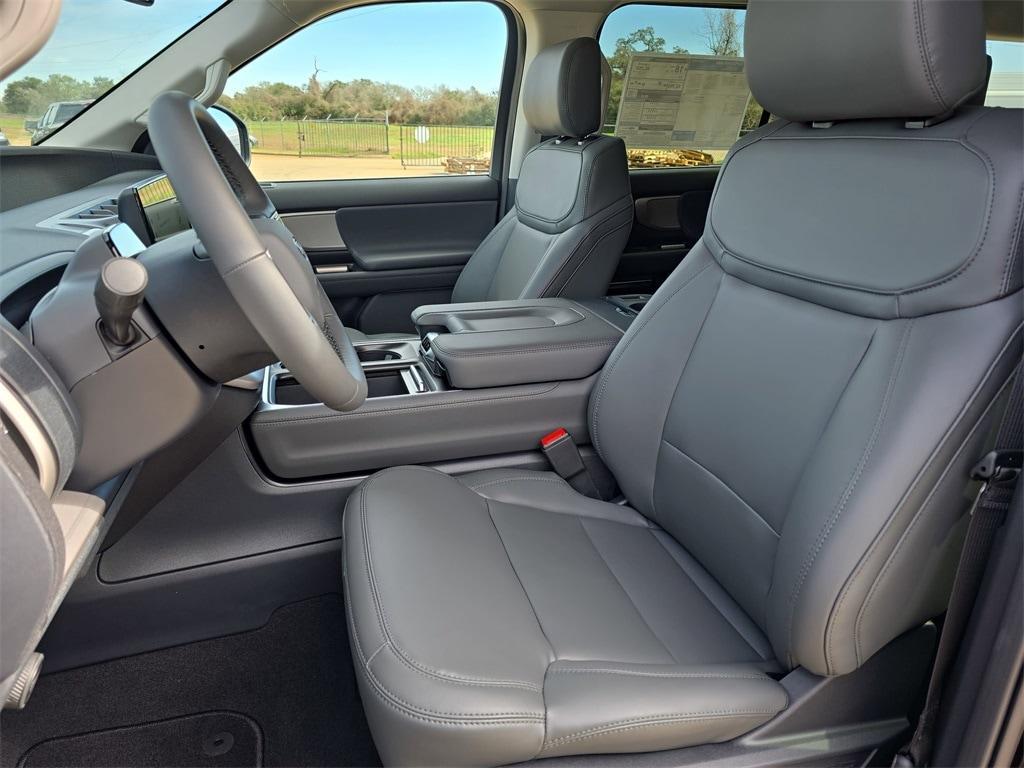 new 2026 Ford Expedition Max car, priced at $76,760