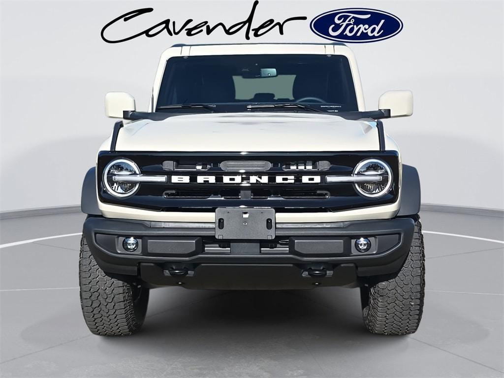 new 2025 Ford Bronco car, priced at $54,556