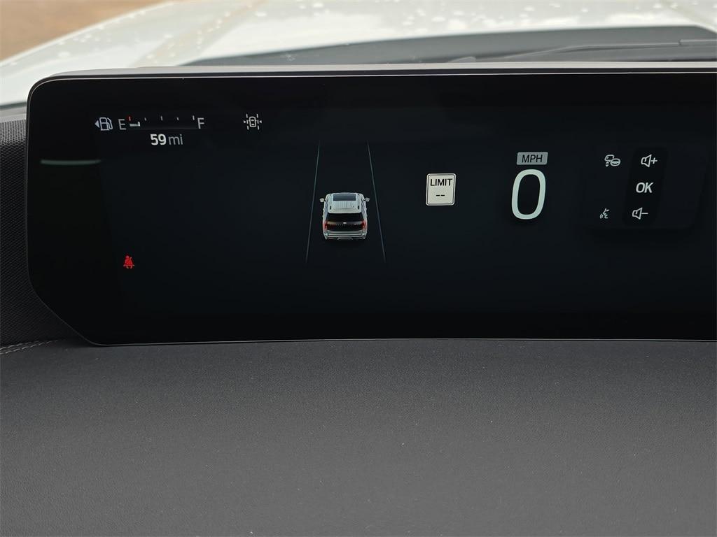 new 2025 Ford Expedition car, priced at $79,498