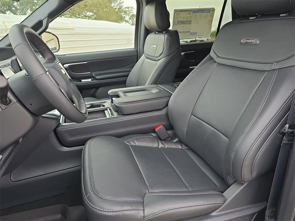 new 2025 Ford Expedition car, priced at $79,498