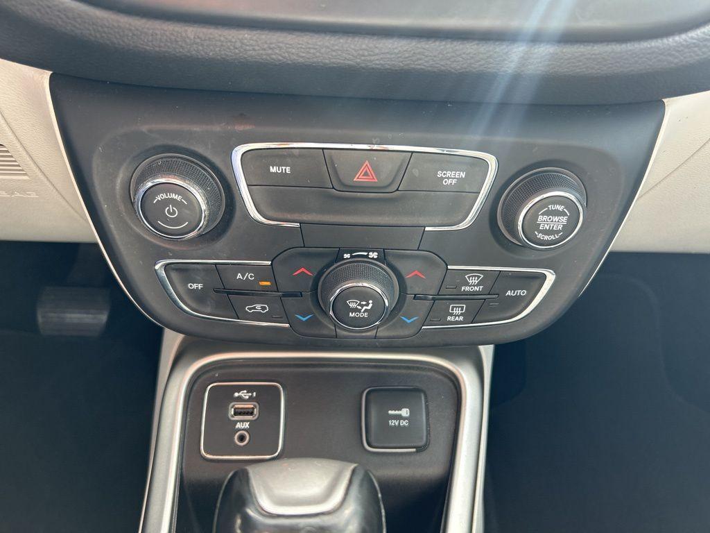 used 2019 Jeep Compass car, priced at $15,522