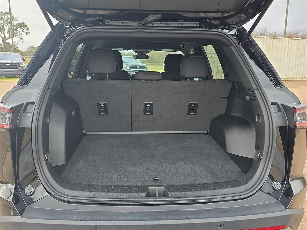 used 2025 Chevrolet Equinox car, priced at $24,497