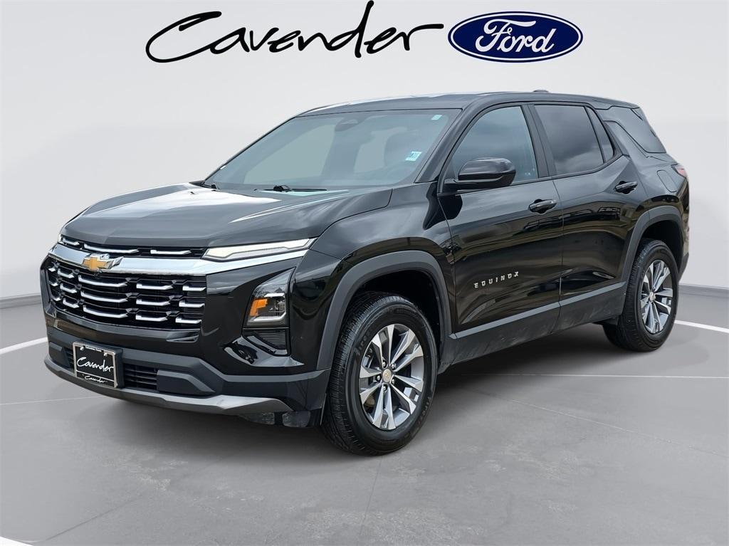 used 2025 Chevrolet Equinox car, priced at $24,497