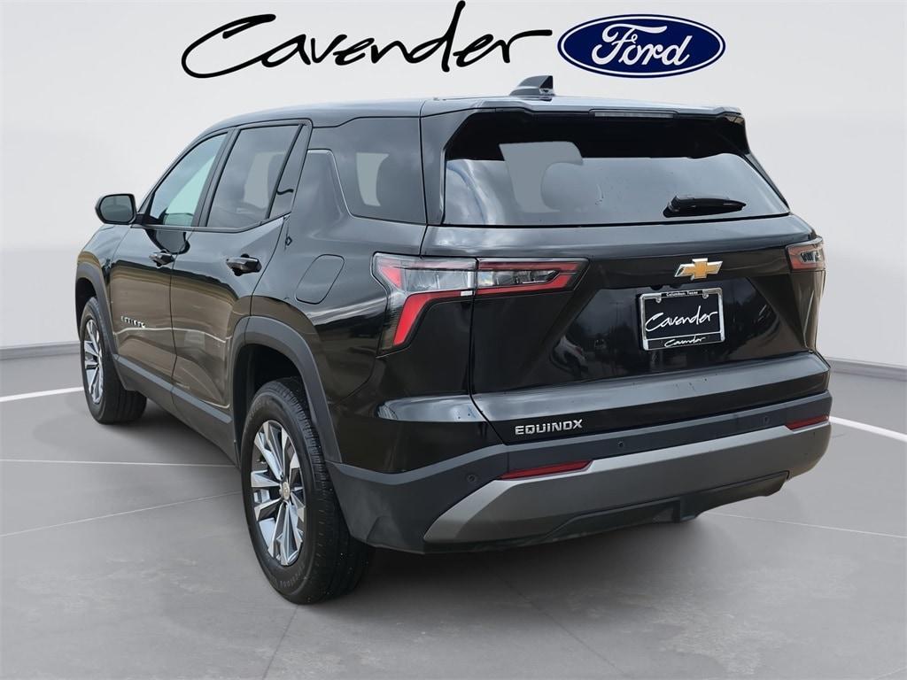 used 2025 Chevrolet Equinox car, priced at $24,497